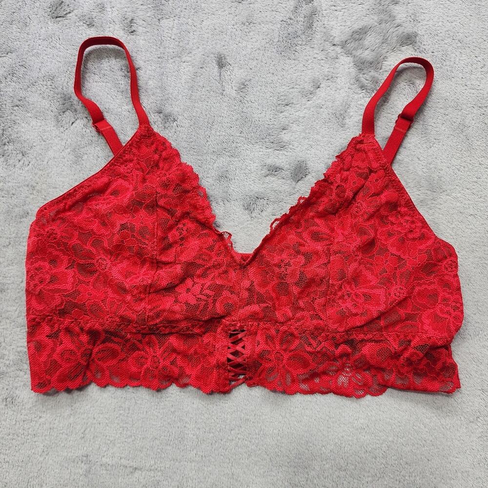 Victoria's Secret Bra Womens‎ M Red Lace Criss Cross Detail Bralette Lined Sexy